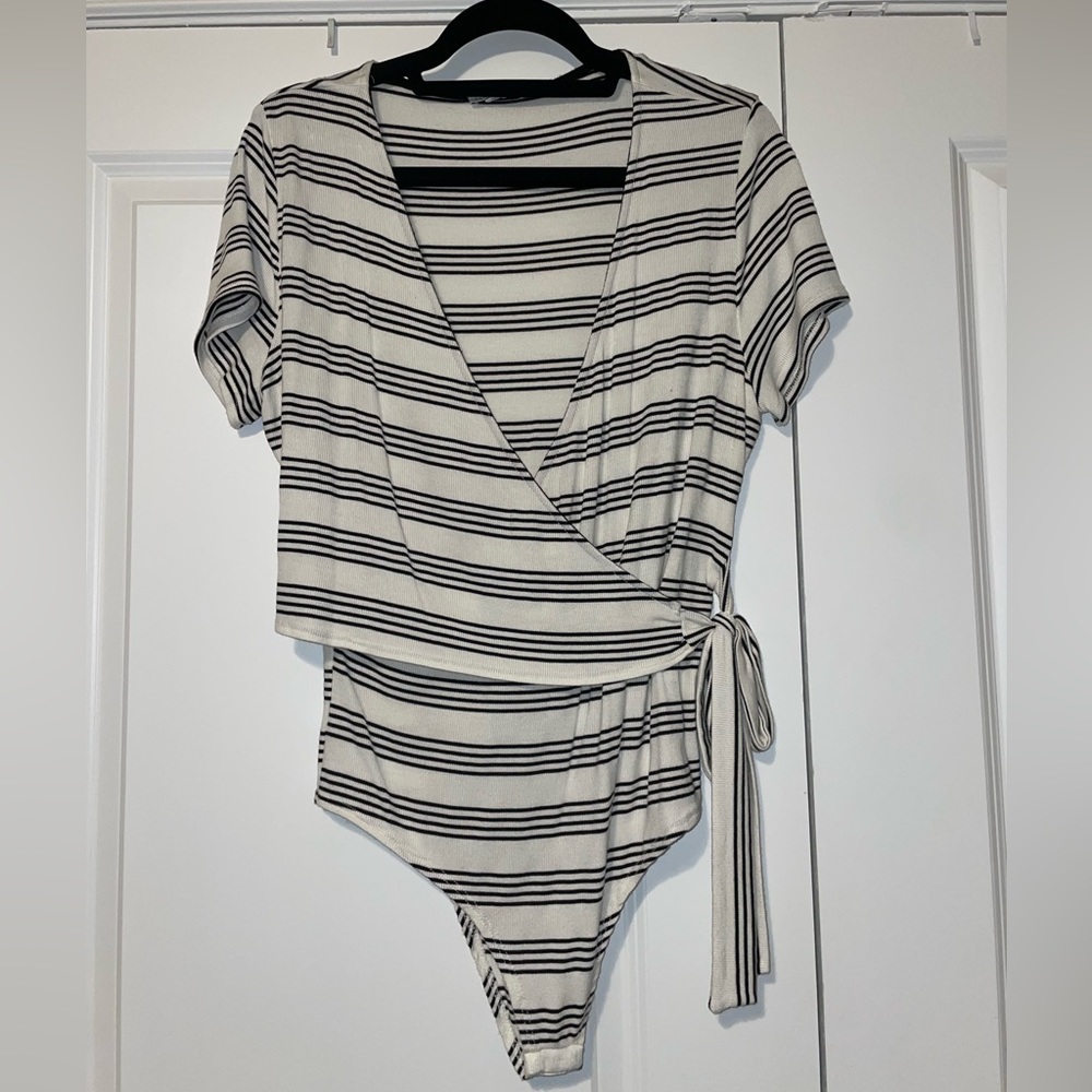 Fashion Nova Bodysuit